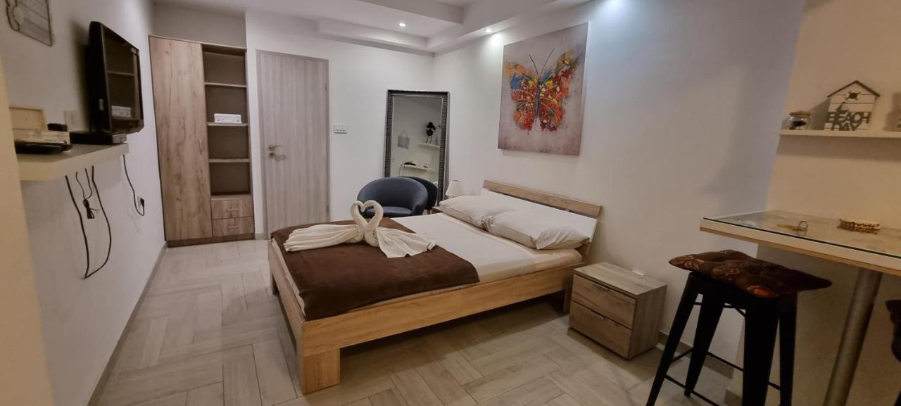Apartmani Tatic Štinjan Екстериор снимка