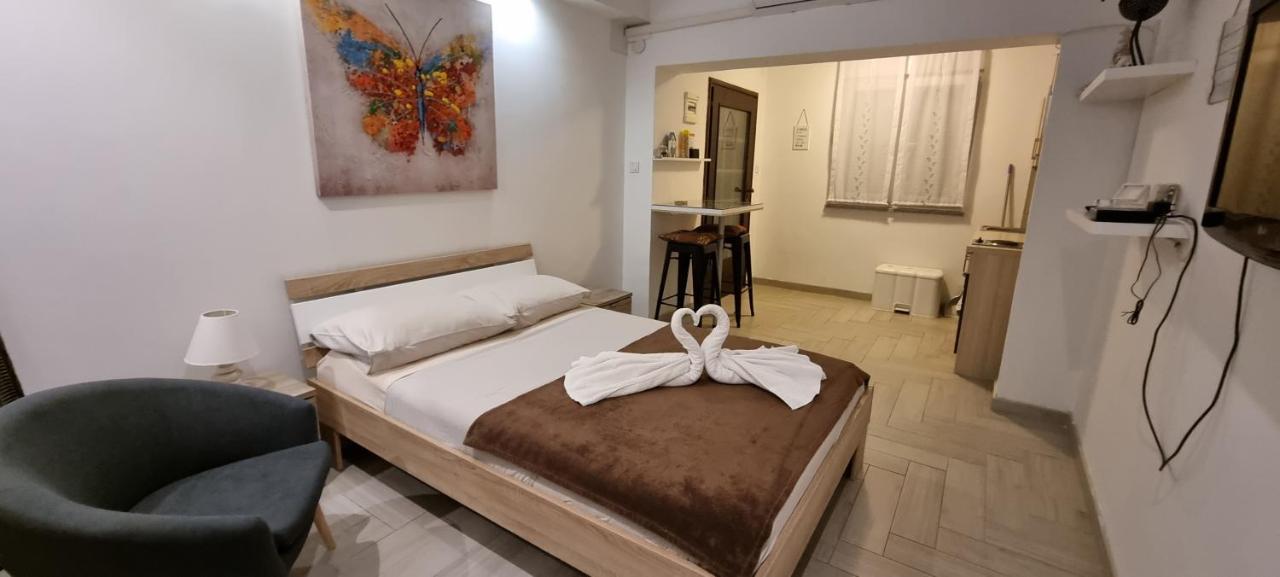 Apartmani Tatic Štinjan Екстериор снимка